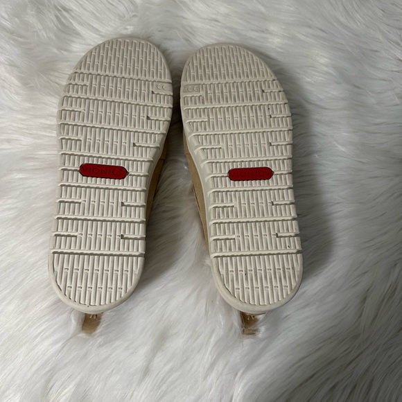 Vionic Women's Uptown Slip-ons Loafer - Picture 5 of 10